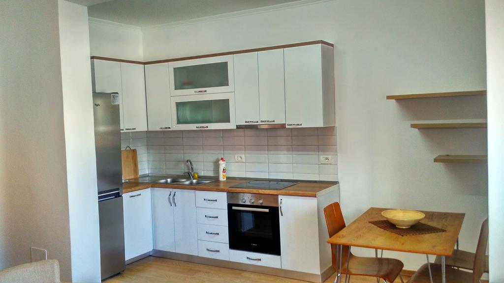 Ecoart Apartments Тирана Екстериор снимка