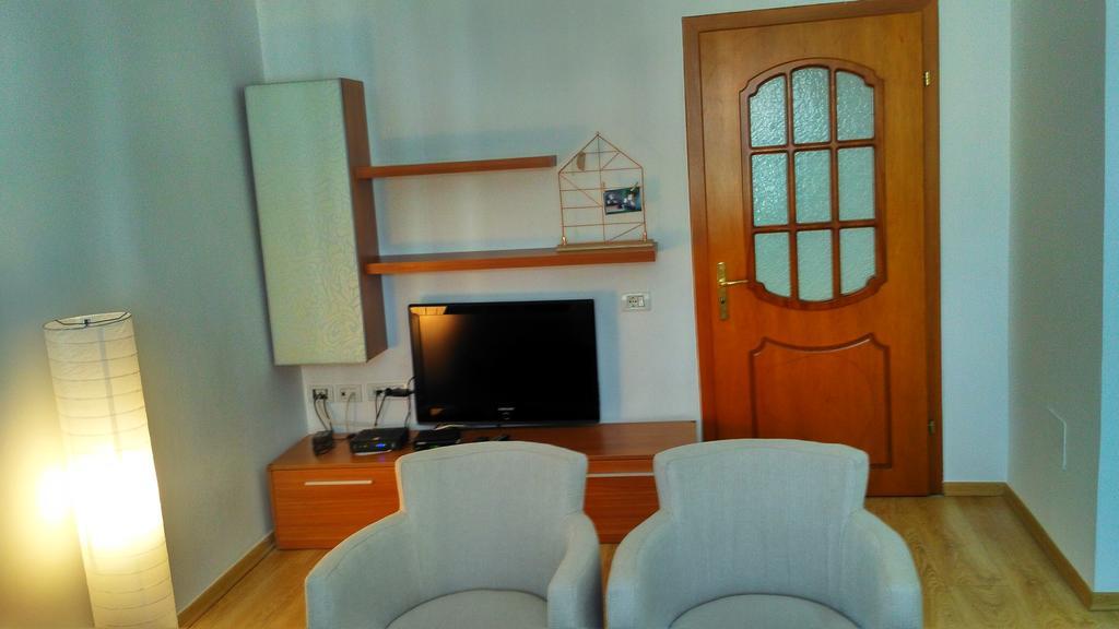 Ecoart Apartments Тирана Екстериор снимка