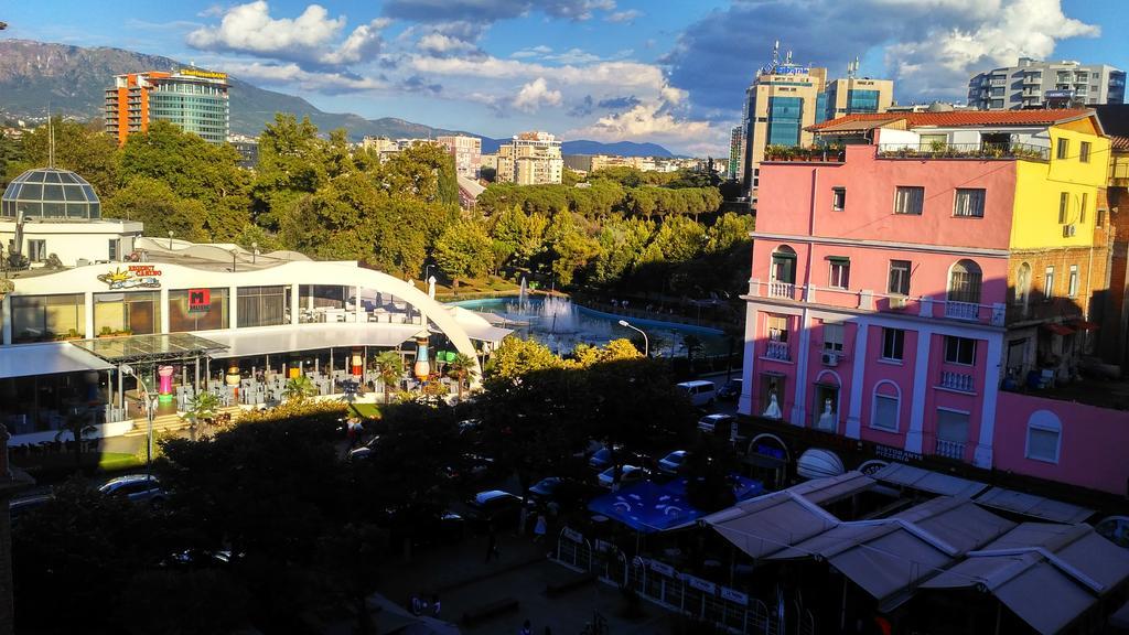 Ecoart Apartments Тирана Екстериор снимка