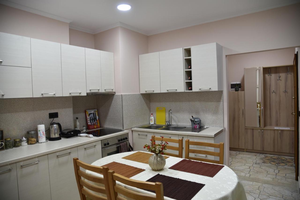 Ecoart Apartments Тирана Екстериор снимка